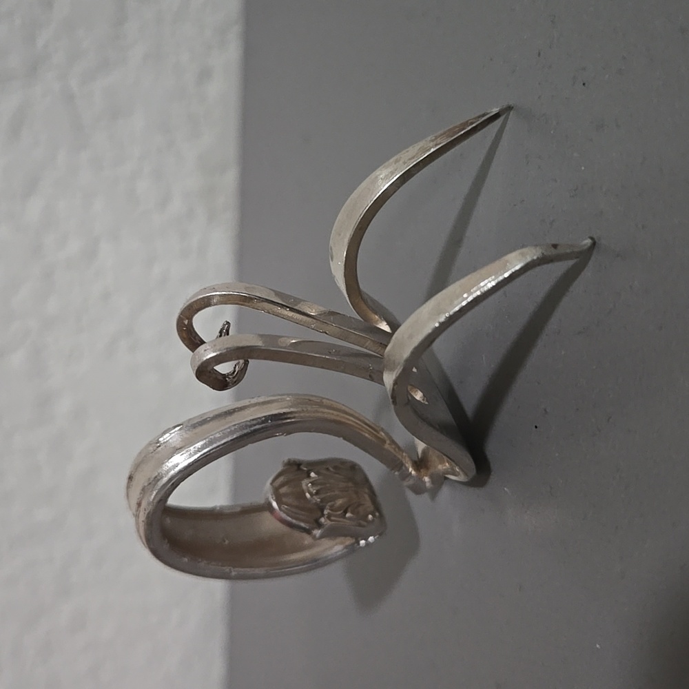 Folded fork snail art